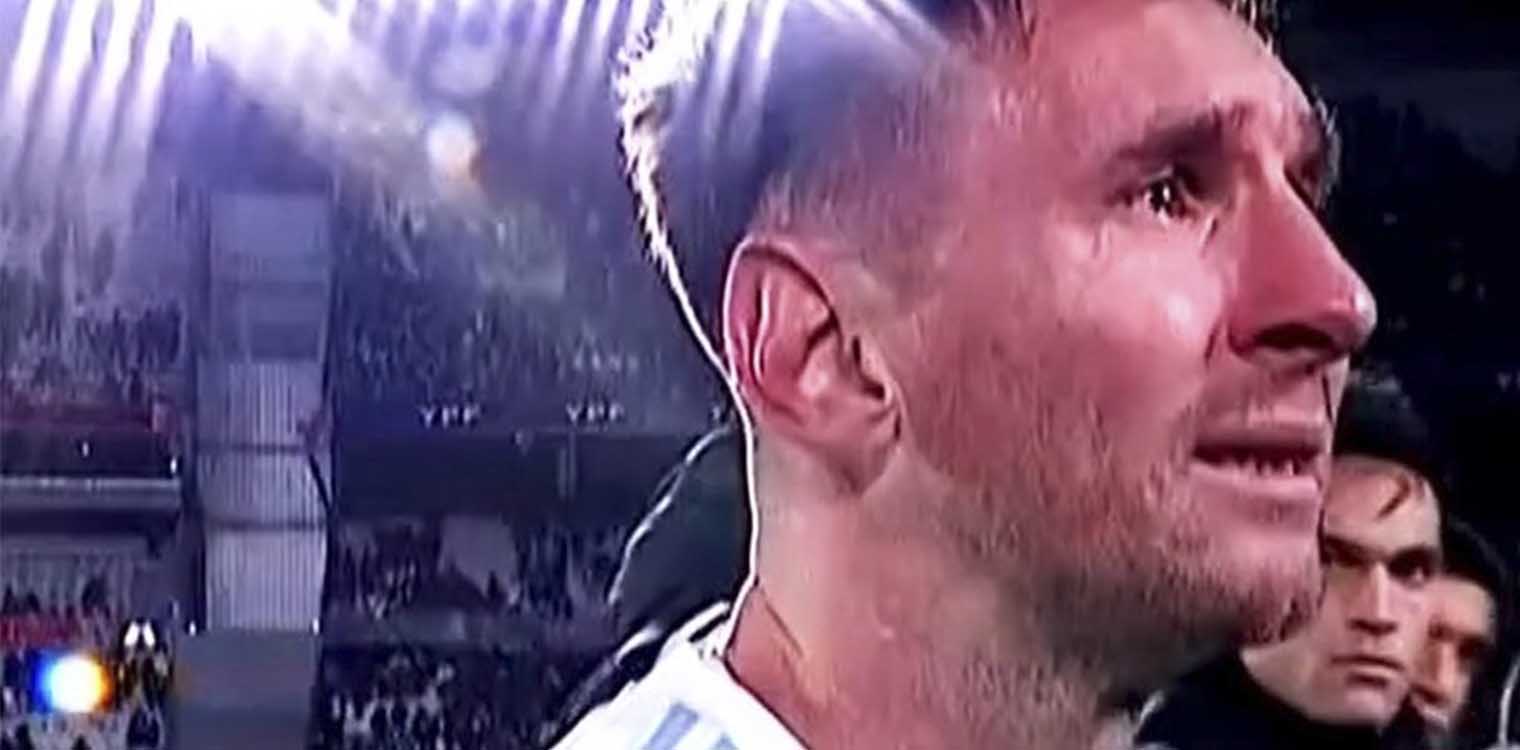 Μέσι: Τα δάκρυα και τα νέα ρεκόρ του «μάγου» (photos &amp; videos)