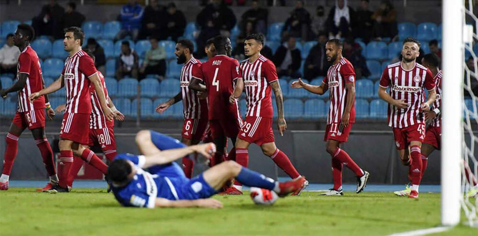 «Ερυθρόλευκα» προγνωστικά στο 2.37