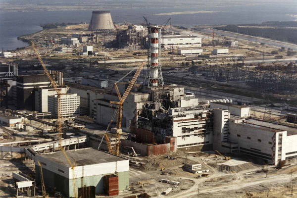 Η δραματική περιγραφή εκκαθαριστή του Τσερνόμπιλ 40 χρόνια μετά: «Με τρύπησαν στα δάχτυλα και έβγαινε ωχρό υγρό»