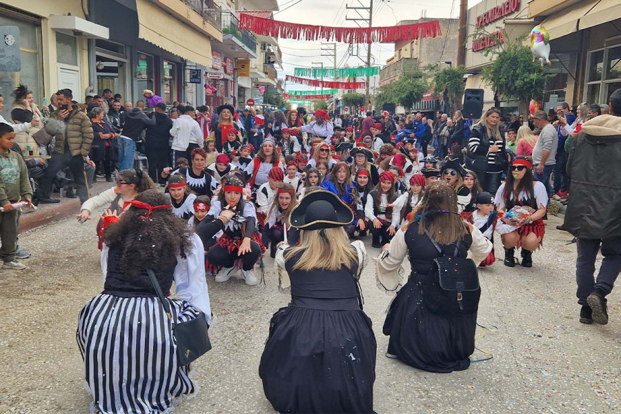 Ο Δήμος Πηνειού πρωταγωνίστησε στα δρώμενα της Κυριακής των Αποκριών