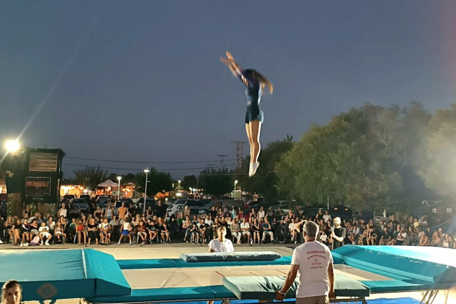 Με απόλυτη επιτυχία πραγματοποιήθηκε η πρώτη αθλητική επίδειξη «Sunset Gymnastics Motion» στην Κουρούτα