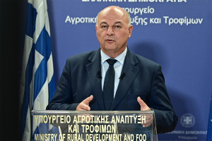 Δικογραφία κατά δύο αδερφών από την Κρήτη για υβριστικό και απειλητικό e-mail κατά του Κώστα Τσιάρα