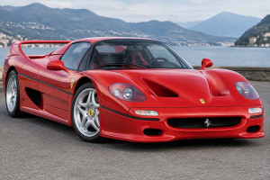 Ferrari F50: Με μόλις 171 χιλιόμετρα στο κοντέρ θα ξεπεράσει τα 20 εκατoμμύρια δολάρια!