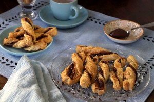 Σφολιατίνια με ταχίνι με Espresso, με 2 υλικά