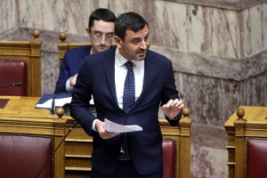 Νικολακόπουλος: Ανάγκη Ενίσχυσης της Δύναμης Μόνιμων Πυροσβεστών