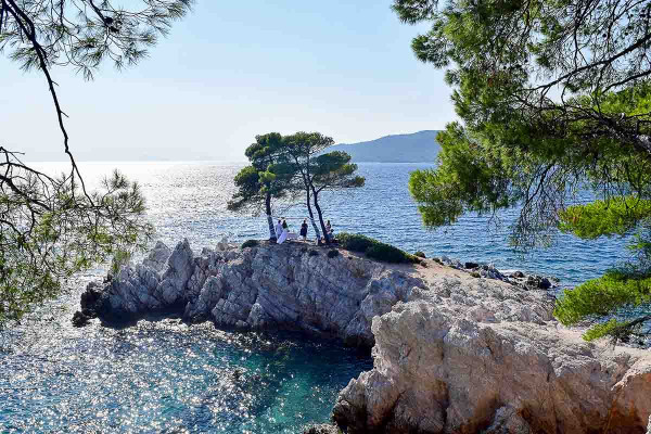 Σκόπελος: Κορυφαίος τουριστικός προορισμός με κινηματογραφική λάμψη