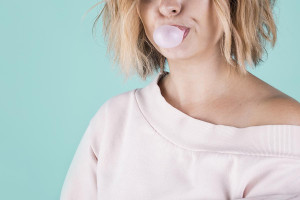 Η ξυλιτόλη στις τσίχλες χωρίς ζάχαρη συνδέεται με κίνδυνο εμφράγματος – Γερμανική έρευνα