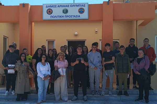Η νέα γενιά στην πρώτη γραμμή της πρόληψης - Επιτυχημένη δράση πολιτικής προστασίας στην Αρχαία Ολυμπία