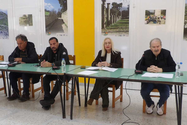 Δυναμικές κινητοποιήσεις στο Δήμο Ανδρίτσαινας-Κρεστένων μετά -και- το «λουκέτο» στα ΕΛΤΑ Κρεστένων και Ανδριτσαίνης