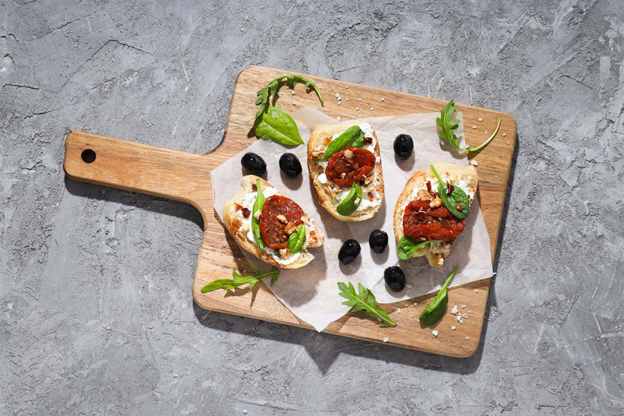 Taste Atlas: Ντάκος και χωριάτικη οι καλύτερες σαλάτες στον κόσμο