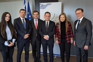 Ο Α. Νικολακόπουλος στο Μόντρεαλ του Καναδά, για τους εορτασμούς της Εθνικής Επετείου της Επανάστασης του 1821