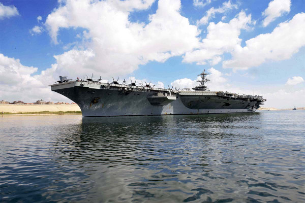 Οκτώ απόπειρες αυτοκτονίας έγιναν στο USS Abraham Lincoln κατά τη «μαραθώνια» αποστολή των 286 ημερών