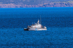 Σάμος: Ένας νεκρός και 35 διασωθέντες μετανάστες