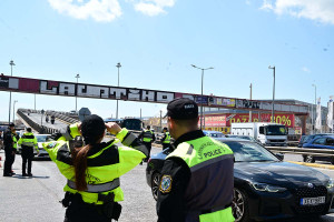 Τέλος τα μπλοκάκια: Οι κλήσεις της Τροχαίας περνούν στην ψηφιακή εποχή