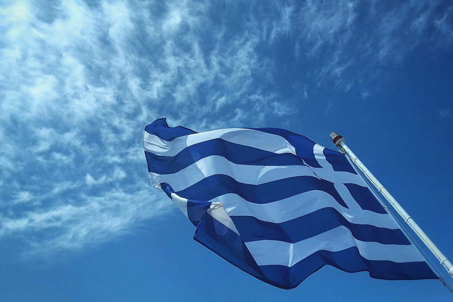 Νέα Υόρκη: Στα γαλανόλευκα η Πέμπτη Λεωφόρος για τα 205 χρόνια από την επανάσταση του 1821