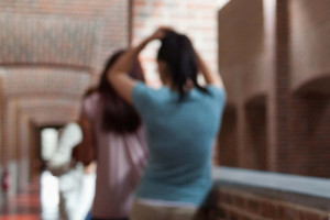 Πάτρα: Νέο επεισόδιο με πρωταγωνίστριες ανήλικες - Ξυλοδαρμοί και μαλλιοτραβήγματα οδήγησαν σε συλλήψεις
