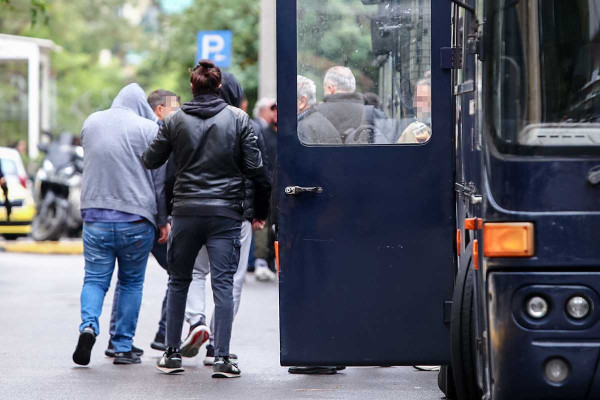 Ο ιδιοκτήτης της Pizza Fan αρνήθηκε τις κατηγορίες για φοροδιαφυγή