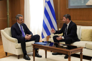 Μητσοτάκης σε Ανδρουλάκη για Ιράν: «Διπλωματία - στρατός στην υπηρεσία του οικουμενικού ελληνισμού» (upd)