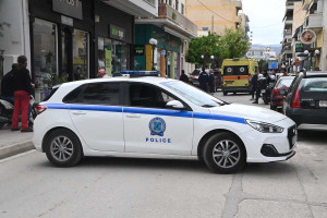Θεσσαλονίκη: Νεκρή γυναίκα εντοπίστηκε σε ακάλυπτο