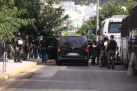 Ενώπιον του Εισαγγελέα οι συλληφθέντες για την εμπρηστική επίθεση στη Marfin