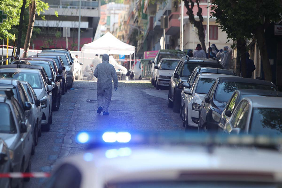 Έκρηξη στη Θεσσαλονίκη: Η 38χρονη γυναίκα έβαλε στην τράπεζα την βόμβα που τη σκότωσε