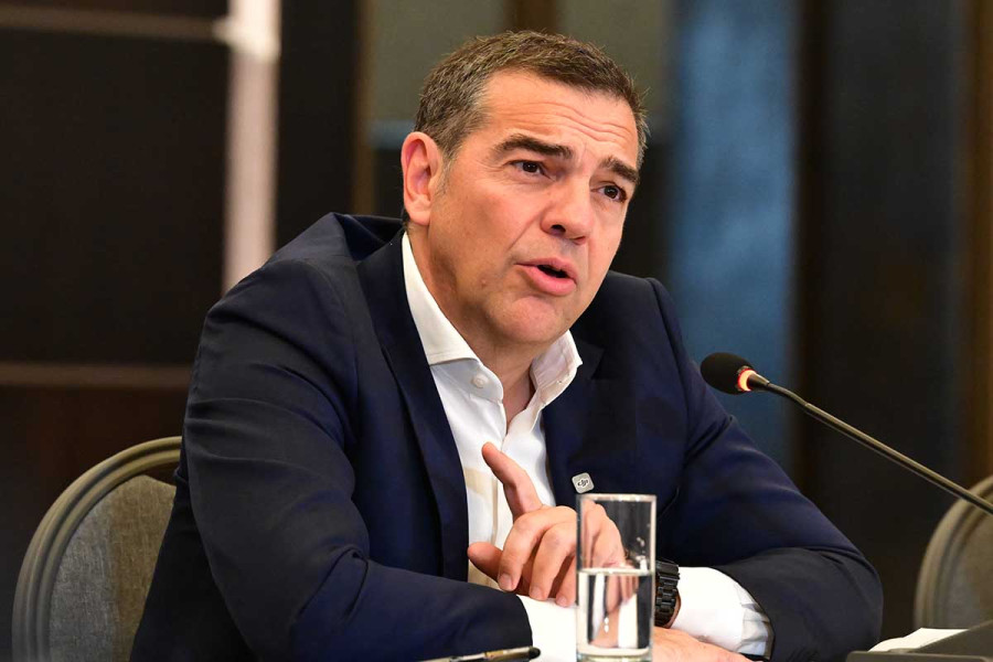 Τσίπρας: Τον πλούτο θα φορολογήσουμε, δεν θα αυξήσουμε ούτε ένα ευρώ τον φόρο στην επιχειρηματικότητα και τη μεσαία τάξη