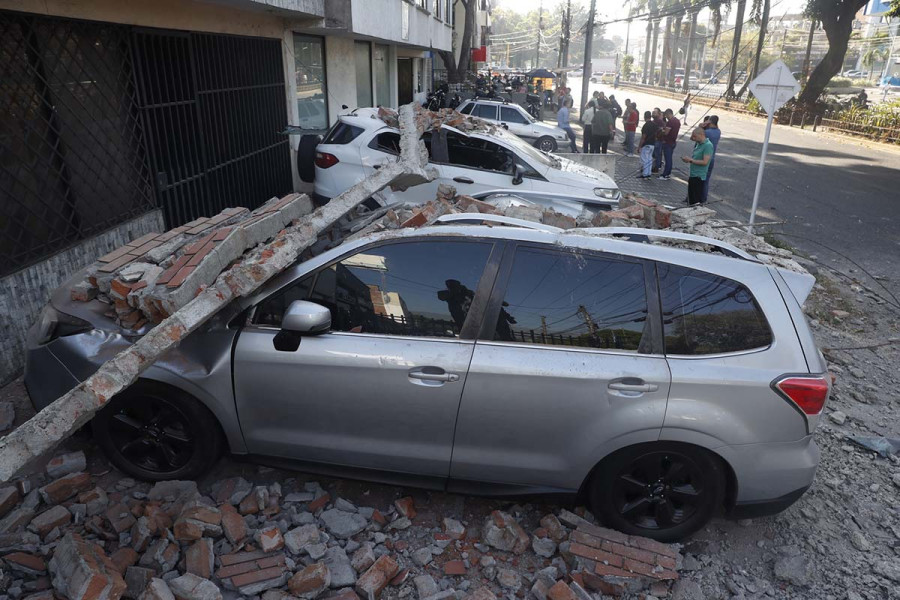 Τουλάχιστον 20 νεκροί από τον σεισμό 7,4 Ρίχτερ στην Κολομβία - Επιχειρήσεις απεγκλωβισμών