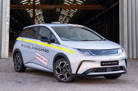 BYD Dolphin Cargo: Το ηλεκτρικό βαν για αθόρυβες διανομές πόλης