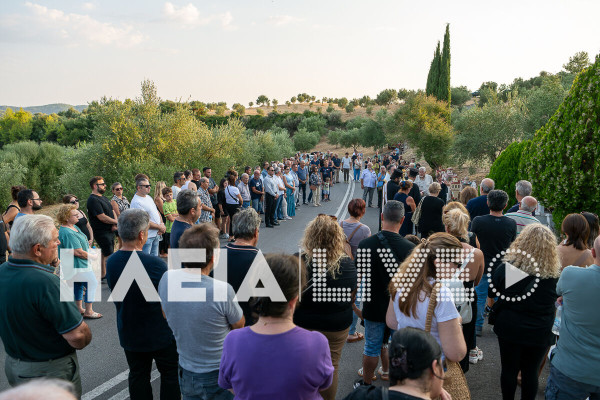 Αρτέμιδα Ζαχάρως: Άσβεστες οι μνήμες, στις δεήσεις για τους νεκρούς των πυρκαγιών