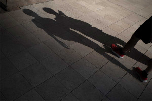 2.000 τραυματισμένοι ανήλικοι τον χρόνο – «Ερχονται στο νοσοκομείο με κακώσεις στο κεφάλι, στο πρόσωπο, στον θώρακα»