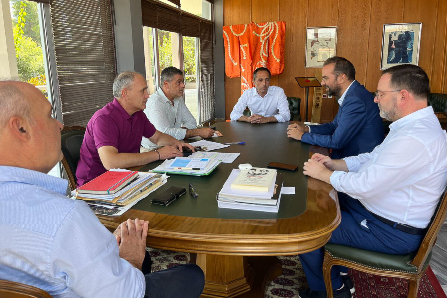 Αρχ. Ολυμπία: Συνάντηση Φαρμάκη - Παναγιωτόπουλου για τις πυρκαγιές του Αυγούστου