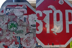 Δήμος Πύργου: Καθαρίζει τις πινακίδες κυκλοφορίας