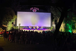 Μαγευτική βραδιά στον Σταφιδόκαμπο: Αφιέρωμα στον Βασίλη Τσιτσάνη