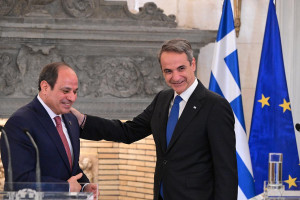 Η ειδική αποστολή Μητσοτάκη στην Αίγυπτο: Η επαναπροσέγγιση του Καΐρου με την Άγκυρα