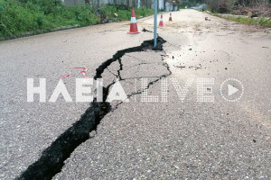 Ζαχάρω: "Άνοιξε" ο κεντρικός δρόμος στο Λέπρεο - Καθίζηση σε εξέλιξη (photos)
