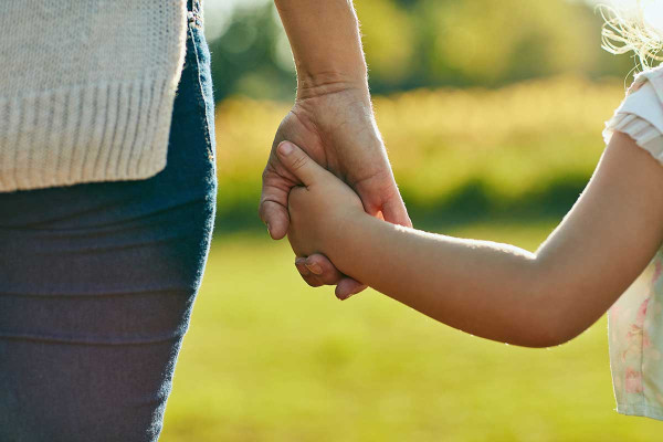 Επίδομα παιδιού: Έξτρα πληρωμή 150 ευρώ σε 80.000 οικογένειες, πότε μπαίνουν τα χρήματα