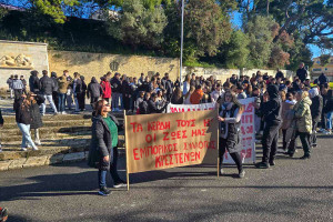 Κρέστενα: Όλοι στους δρόμους ζητούν δικαιοσύνη