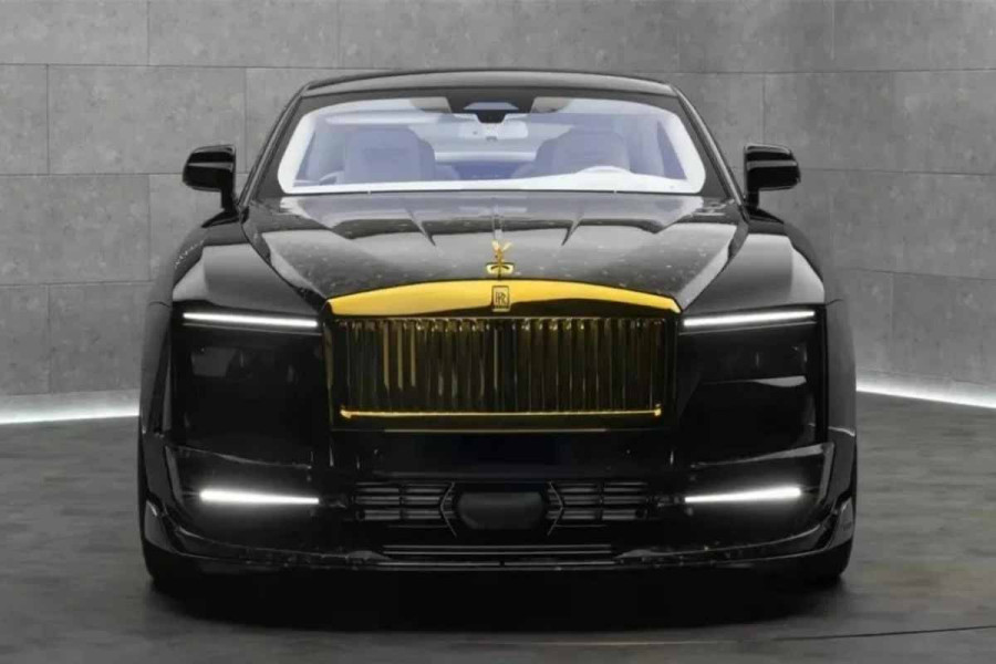 Η χρυσή Rolls-Royce Spectre της Mansory