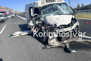 Δύο τραυματίες μετά από καραμπόλα τριών οχημάτων στην Αθηνών-Κορίνθου (video)