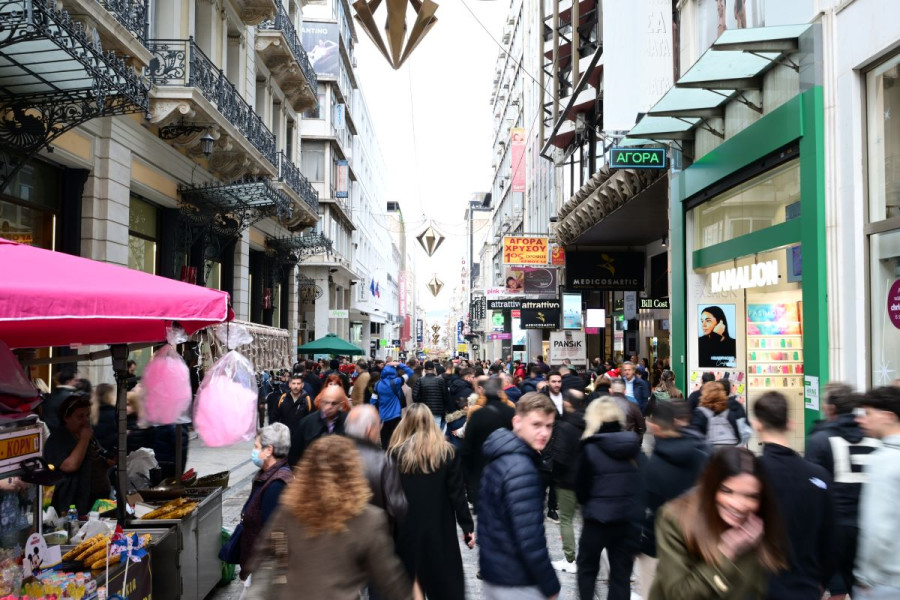 «Πρεμιέρα» την Πέμπτη για το εορταστικό ωράριo – Ποιες Κυριακές θα είναι ανοιχτά τα καταστήματα