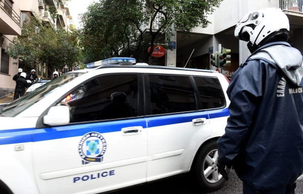Λαμία: Τον σκότωσαν και τον έσυραν - Δεν «βλέπουν» απόπειρα ληστείας πίσω από την άγρια δολοφονία του επιχειρηματία
