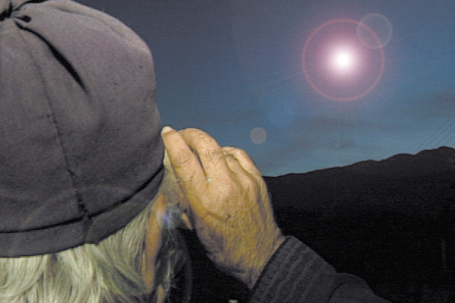 Τα... UFO ξαναμπαίνουν στο προσκήνιο και ο ερευνητής Χάρης Κουτσιαύτης εξηγεί γιατί ήρθε αυτή η ώρα