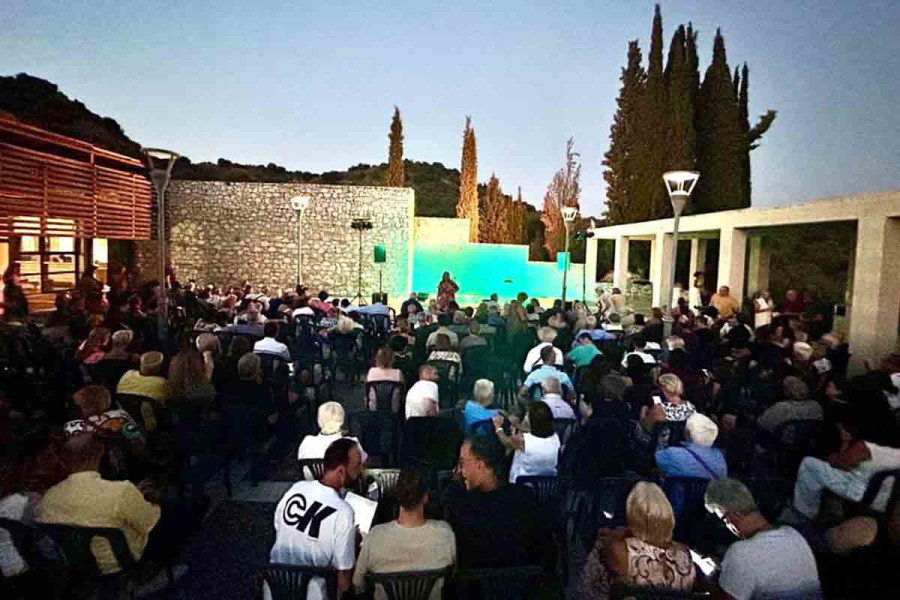 Μια βραδιά μαγείας στο φως της πανσελήνου στο Μουσείο της Αρχαίας Ήλιδας
