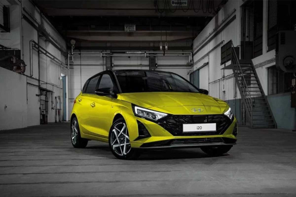 Η Hyundai εξελίσσει το νέο i20