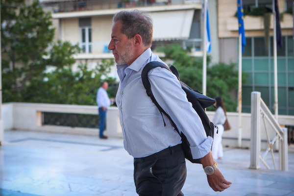 Λιγνάδης: Θα δικαστεί ξανά για τρεις υποθέσεις βιασμού ανηλίκων