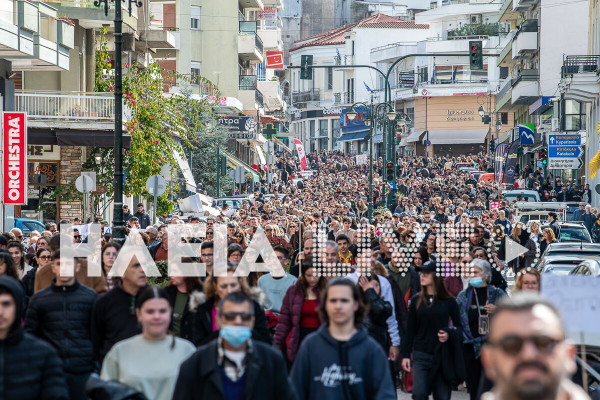 Πύργος: Άνευ προηγουμένου η συγκέντρωση για τα Τέμπη - Εκτιμήσεις για πάνω από 15.000 πολίτες (photos &amp; video)