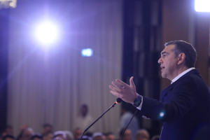 Τσίπρας: Η «Νέα Μεταπολίτευση» χρειάζεται «Νέο Πατριωτισμό» και «Ηθική Επανάσταση» - «Με τη στασιμότητα ή την αλλαγή»