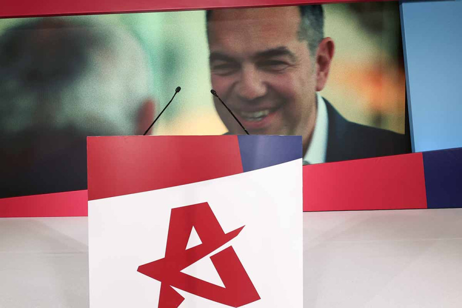 Live: Ο Αλέξης Τσίπρας παρουσιάζει το οικονομικό πρόγραμμα της ΕΛΑΣ