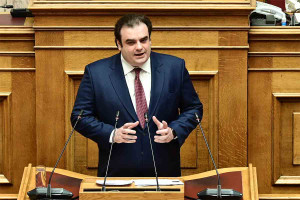 Προειδοποίηση Πιερρακάκη στο ΔΝΤ: Κίνδυνος μεγάλης ενεργειακής κρίσης με κλειστά τα Στενά του Ορμούζ