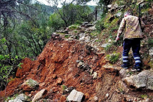 Κλείνει προσωρινά το μονοπάτι της Νέδας μετά από κατολίσθηση